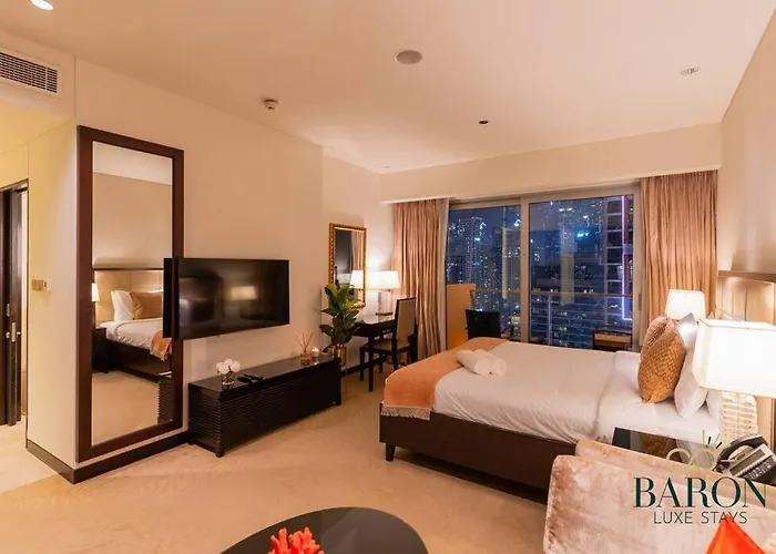 Stunning Studio, Address Marina
