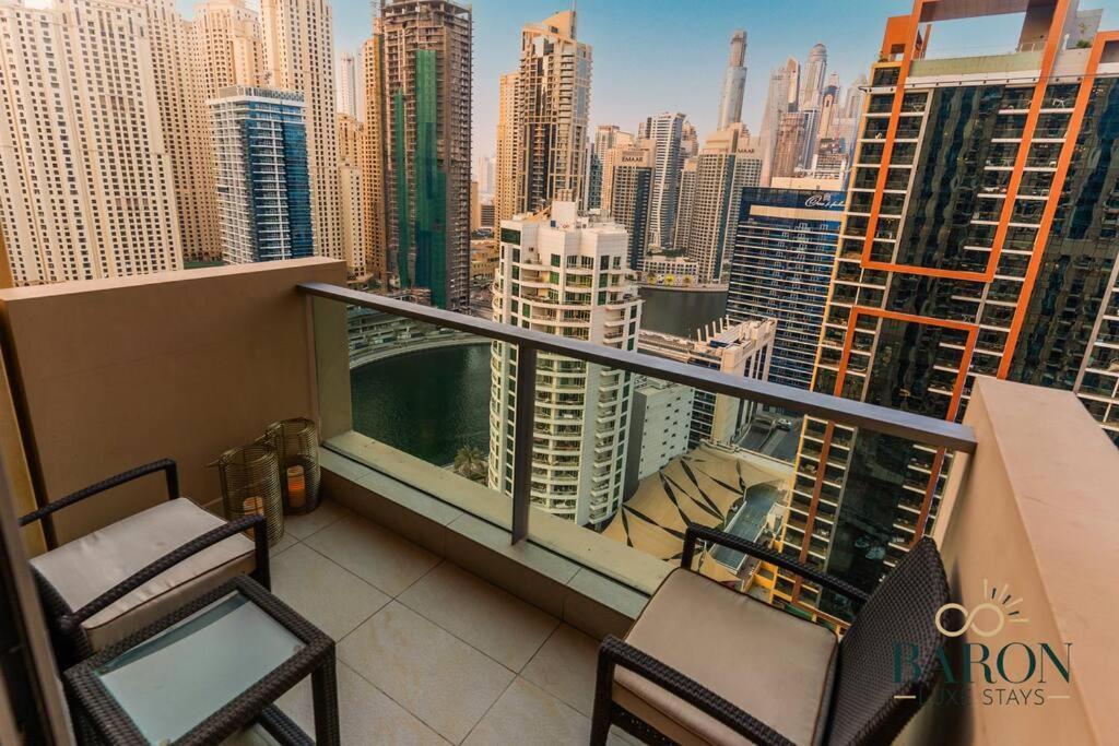 Apartment Stunning Studio, Address Marina